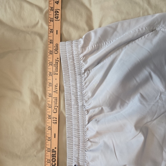 Tek Gear Light Gray Athletic Shorts - Picture 4 of 5